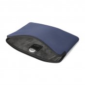 Pipetto Classic Fit Sleeve för MacBook Pro 14/Air 13.6 - Mörkblå