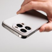 Süti Silicone PhoneBack iPhone 17 Prolle - Lämmin harmaa