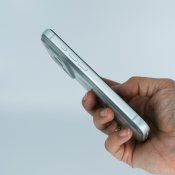 Süti PhoneBack för iPhone 18 Pro - Frostat kallskum