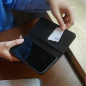 Moshi Overture for iPhone 15 Plus - Eggnog white