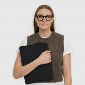 Pipetto Classic Fit-fodral för MacBook Pro 16 - Svart
