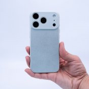 Süti NanoSuede PhoneBack for iPhone 17 Pro Max - Blue Aura