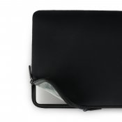 Pipetto Classic Fit-hylster til MacBook Neo - Sort