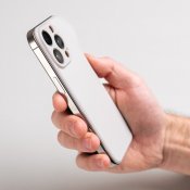 Süti silikoninen PhoneBack iPhone 17 Pro Maxille - Lämmin harmaa