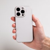 Süti silikoninen PhoneBack iPhone 17 Pro Maxille - Lämmin harmaa