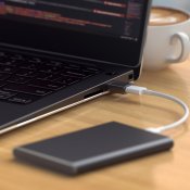 Satechi USB-A – USB-C-adapteri X2 - Avaruudenmusta