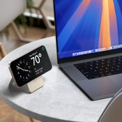 Satechi OntheGo™ Qi2 5K Magnetic Power Bank with Stand - Sand