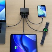 Satechi ChargeView 140W USB-C desktop-oplader med 4 porte - Space Black