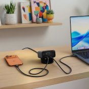 Satechi ChargeView 140W USB-C desktop-oplader med 4 porte - Space Black