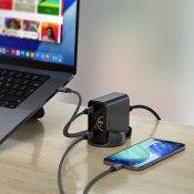 Satechi ChargeView 140W USB-C desktop-oplader med 4 porte - Space Black