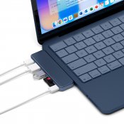 Satechi USB-C Snap Hub MacBook Neo -laitteelle - Indigo