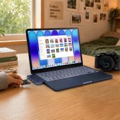 Satechi USB-C Snap Hub MacBook Neo -laitteelle - Indigo