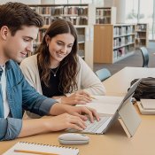 Satechi OntheGo™ Bluetooth Keyboard with Stand Nordic Layout - Sand