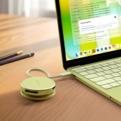 Satechi OntheGo™ 5-i-1-multiportadapter til MacBook Neo - Citrus