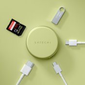 Satechi OntheGo™ 5-i-1-multiportadapter til MacBook Neo - Citrus