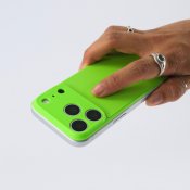 Süti Silicone PhoneBack for iPhone 18 Pro Max - Call Me Limey