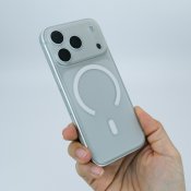 Süti PhoneBack för iPhone 18 Pro Max - Frostad kallskum