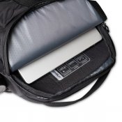 UAG Dryout 22L -reppu kahdella olkahihnalla - Musta