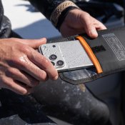 UAG Dryout Phone Rescue Pouch -kosteudenpoistopussi puhelimelle - Musta