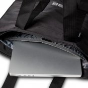 UAG Tech Tote med Dryout - Sort